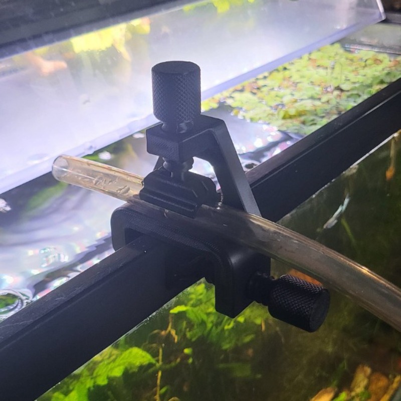 ホースバスケットクランプ、水槽パイプ固定クランプ、調整可能な - Plastic Pipe Clip のレビューと価格